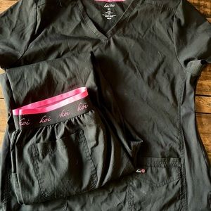 XL Koi scrub set. Black & Pink & 💘